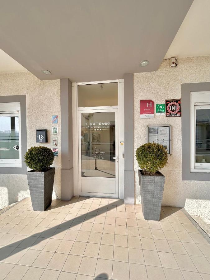 Hotel Les Deux Coteaux Tain-l'Hermitage Exterior photo